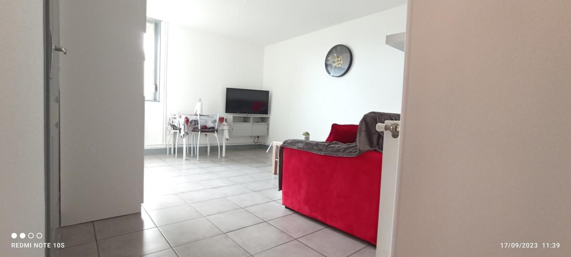 Studio Sympa Au Rez De Chaussee Apartment