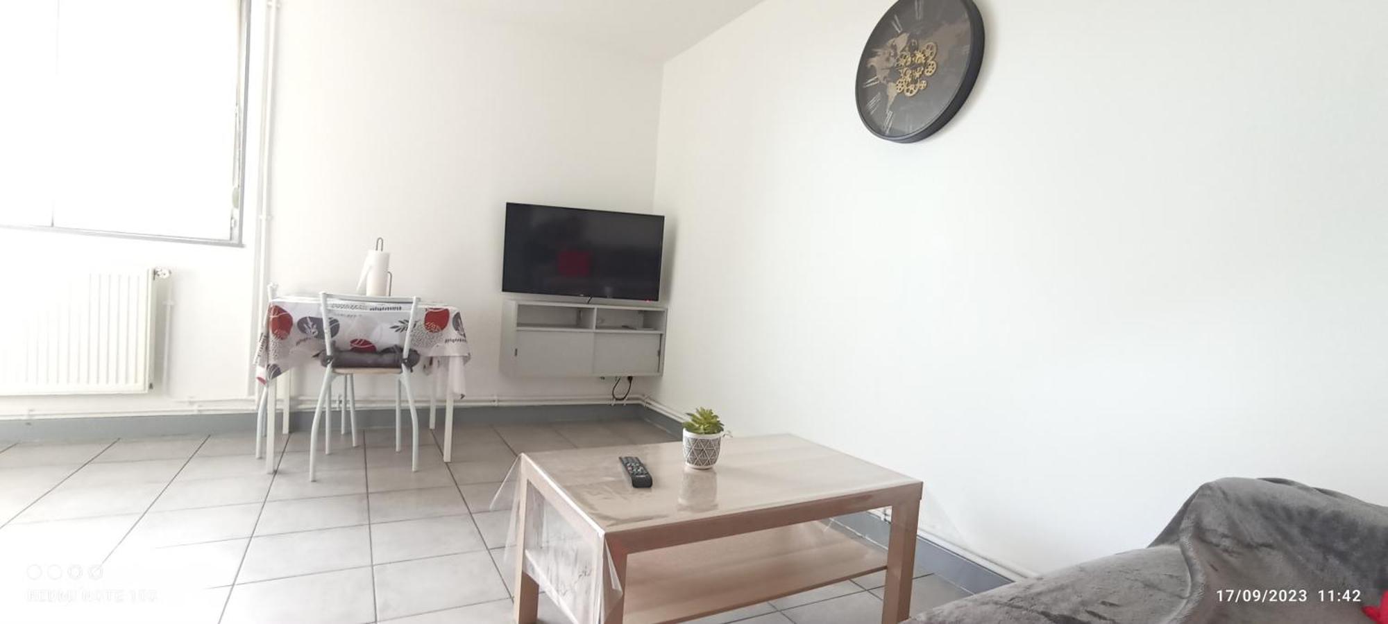 Apartment Studio Sympa Au Rez De Chaussee *